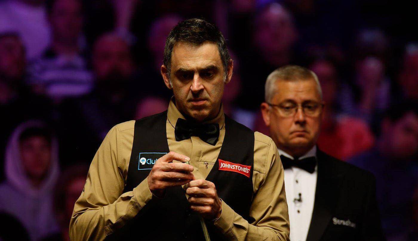 包含【战术对决】奥沙利文巧妙利用罚分赢得比赛胜利的词条