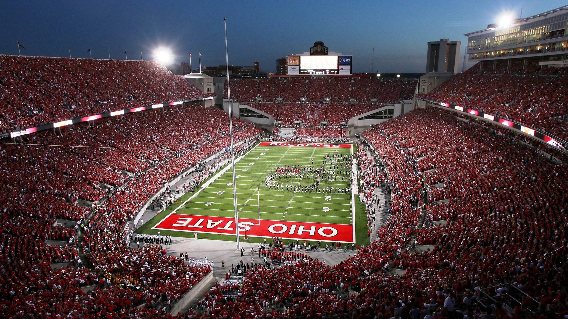 曼城客场击败巴黎，成功挺进半决赛！，曼城战胜大巴黎