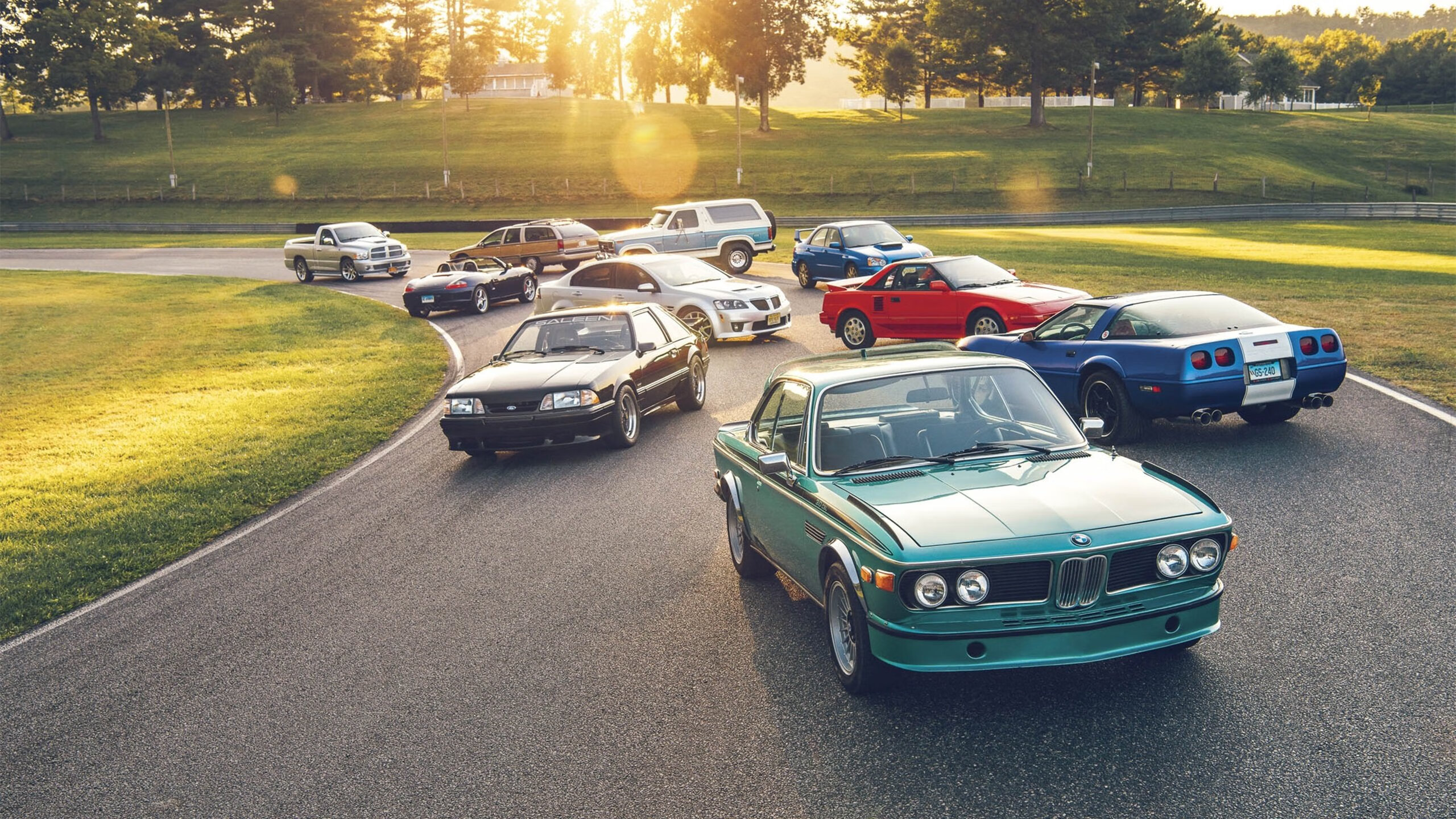 胜负难断的紧凑比赛，双方互不相让，胜负难断的紧凑比赛,双方互不相让的成语