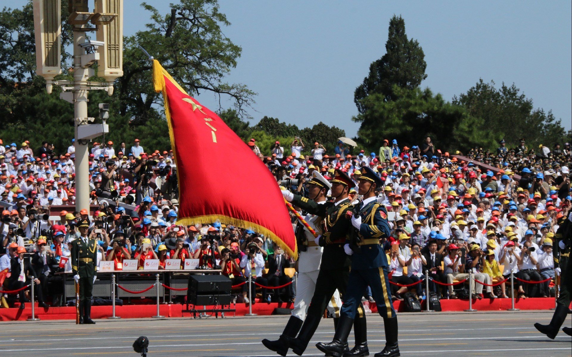 虚拟现实球场在国际比赛中首次使用，增强观赛新体验，虚拟现实场景建模技术
